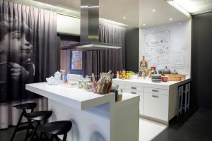 Meeting Depot-Cool Kitchen